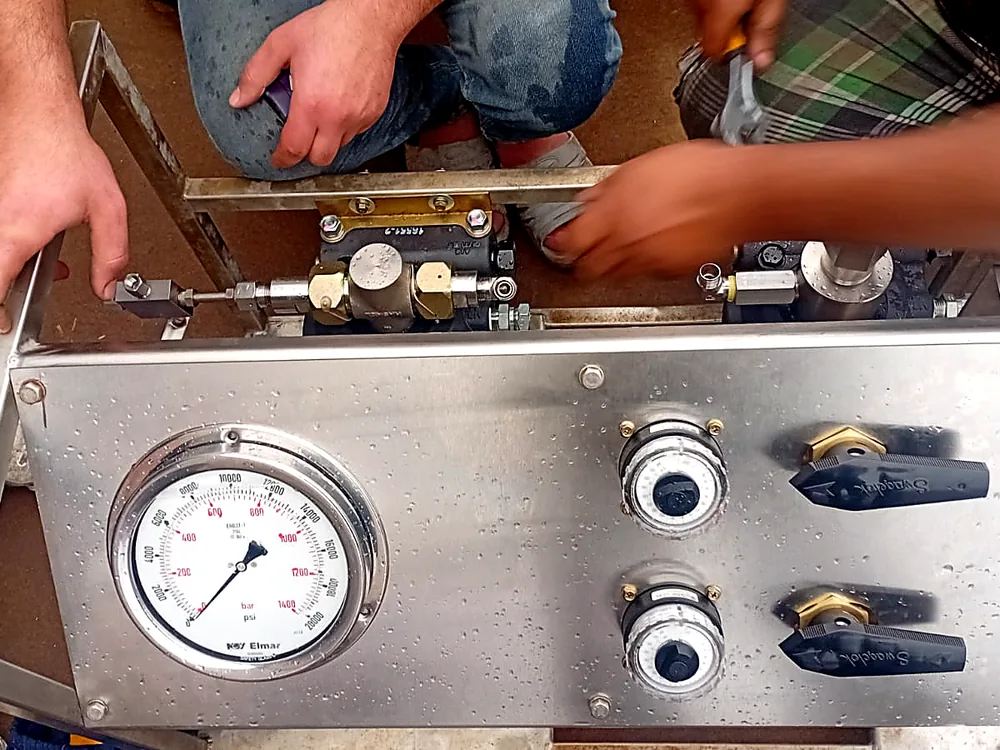 Testing & Calibration up to 55,000 PSI